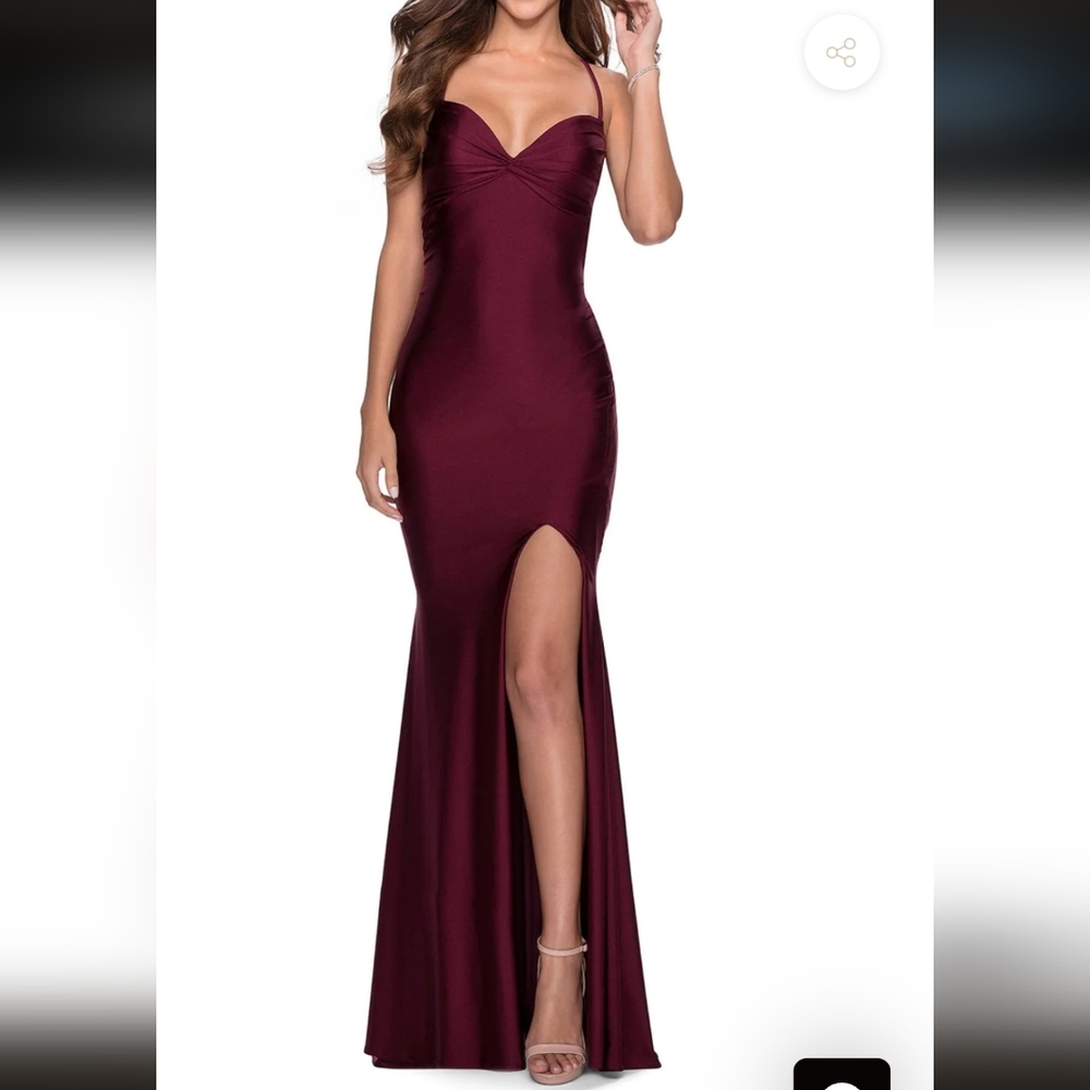 NWT La Femme Strappy Back Ruched Trumpet Gown Dark Berry 28536 Size 2